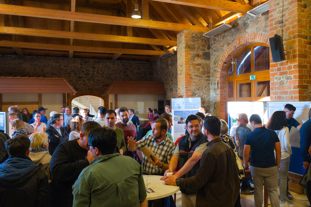 PXL_20250428_172418659.RAW-02.ORIGINAL