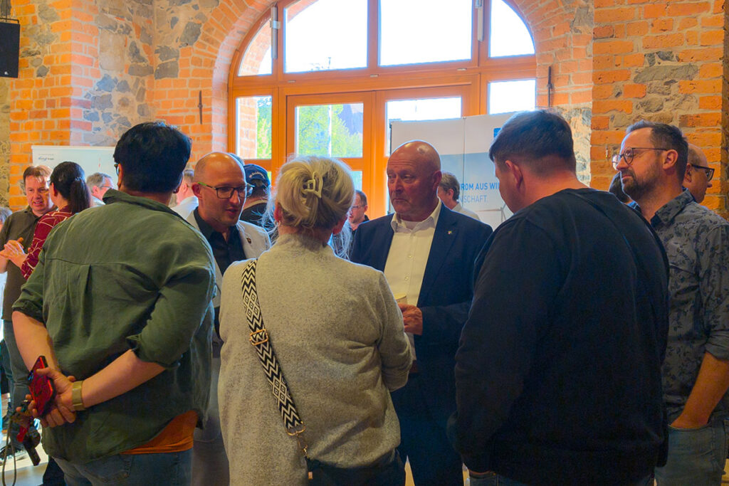 PXL_20250428_174108351.RAW-02.ORIGINAL-2